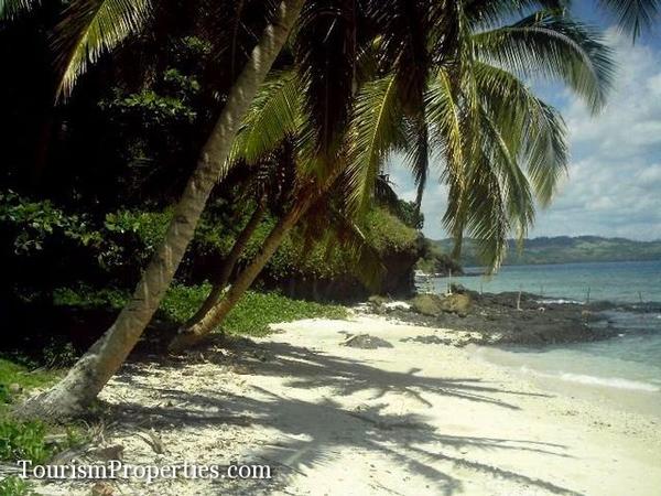 Development land for sale in Viani Bay, Vanua Levu, Fiji ideal resort or similar!